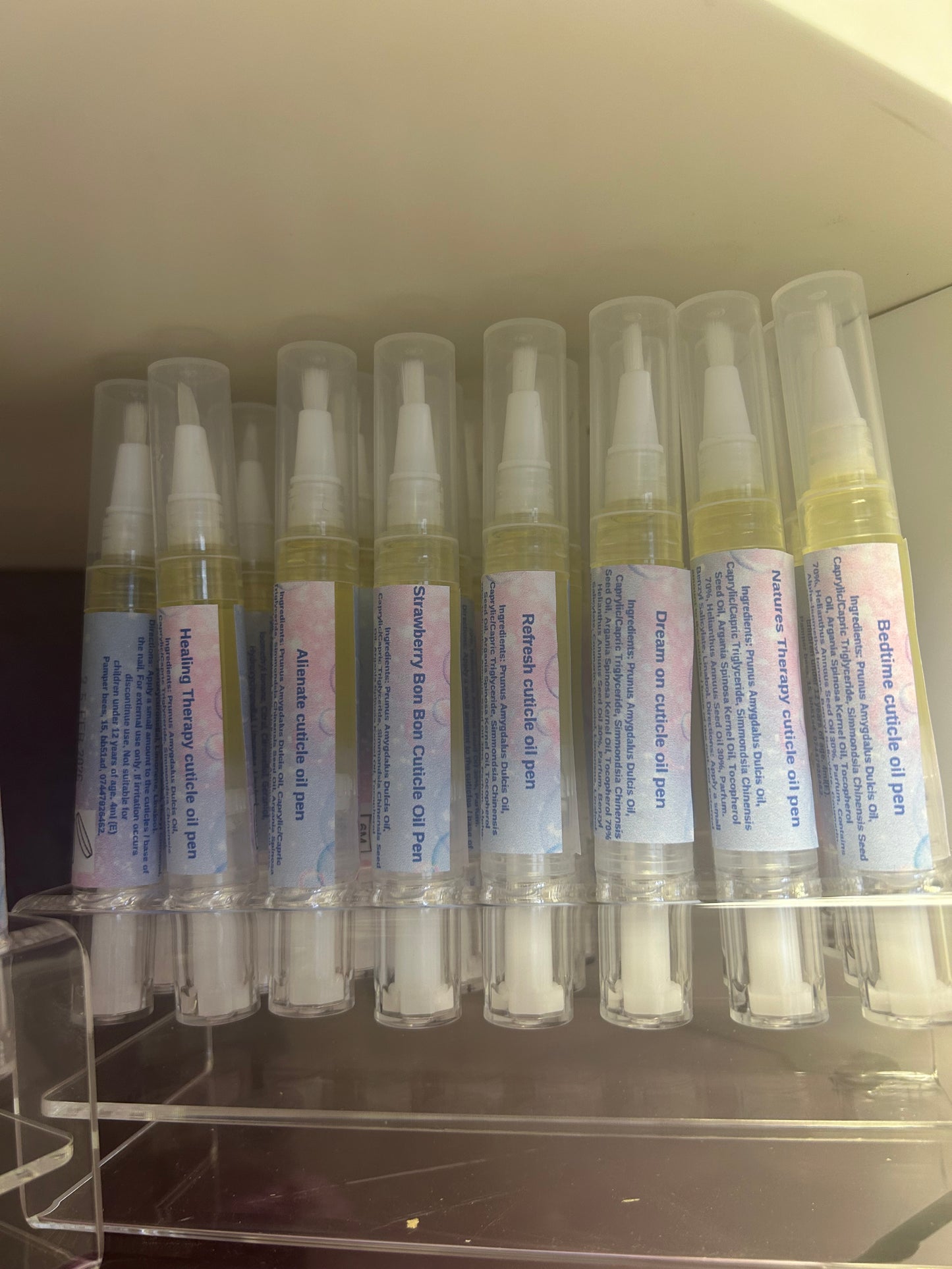 Cuticle oil pen
