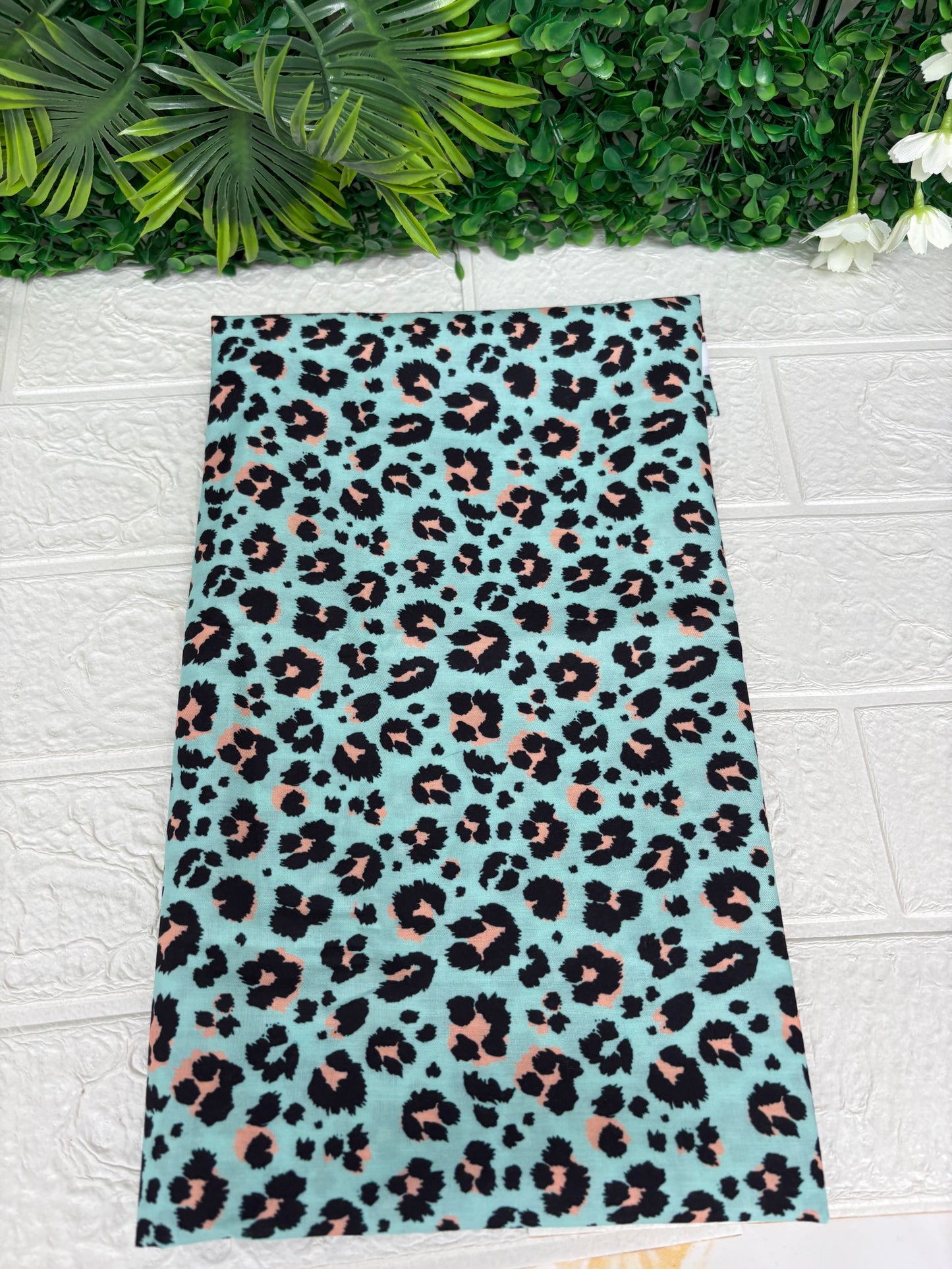 Aqua leopard print