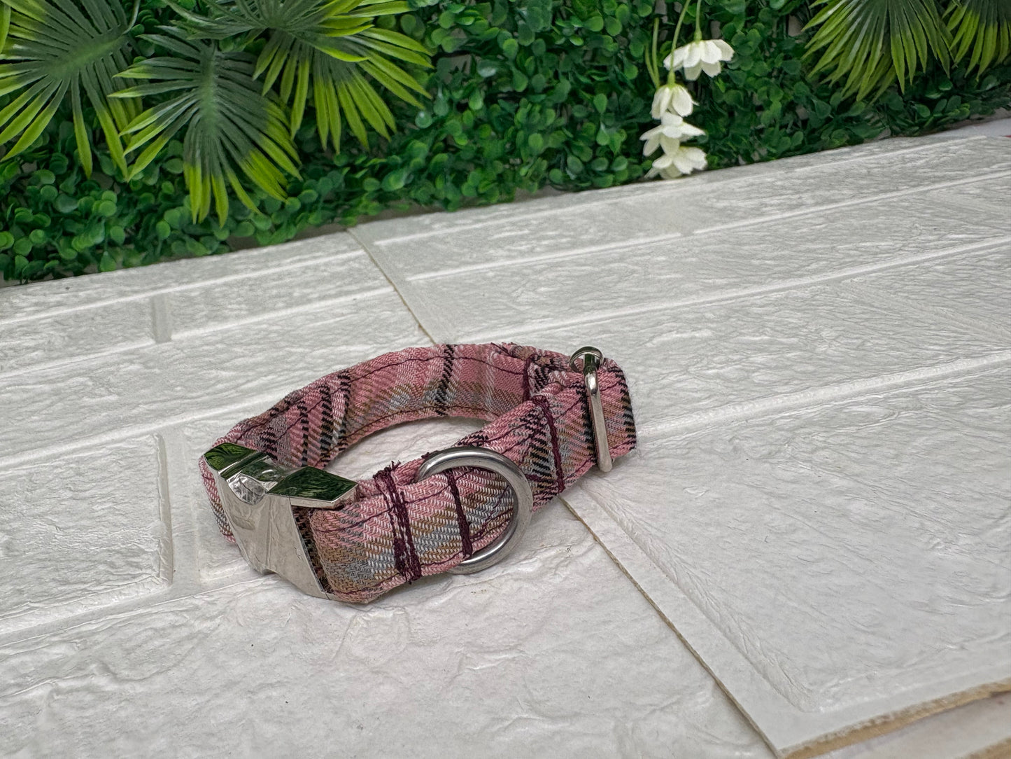 Pink/brown tartan